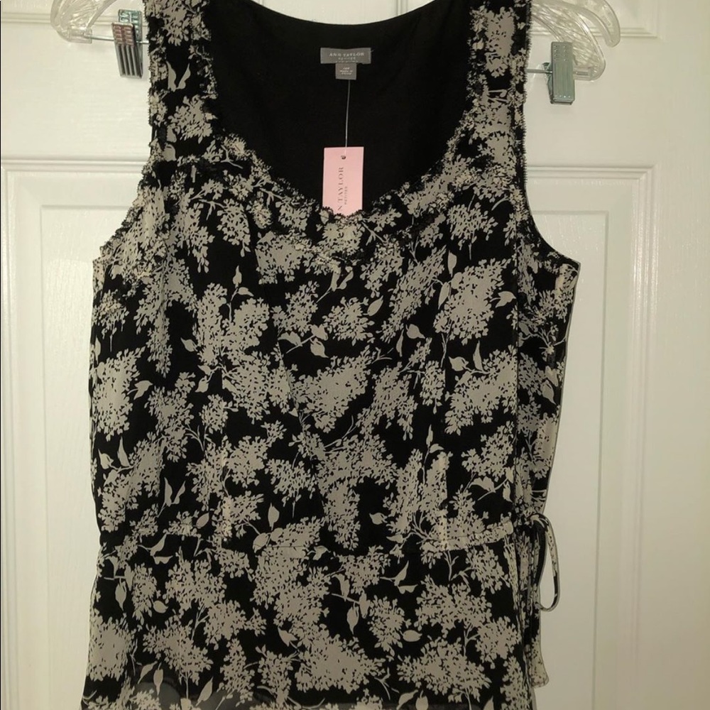Never worn, gorgeous blouse